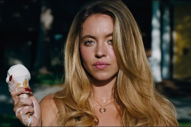 Sydney Sweeney: Επιβεβαίωσε τη σχέση της με τον Scooter Braun με μια φωτογραφία