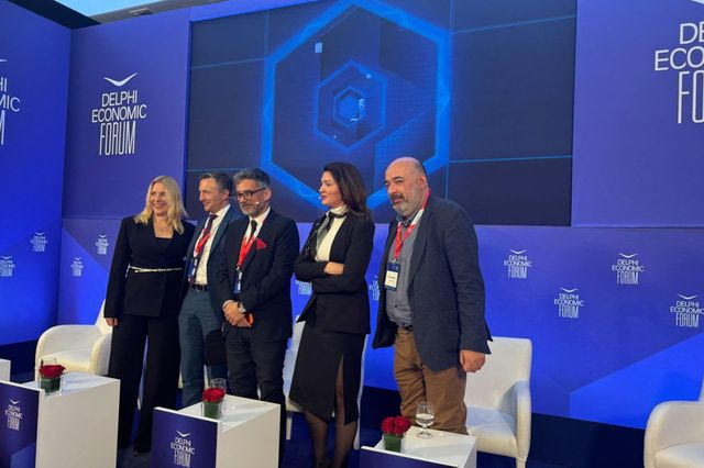 Charlotte Foucteau: Η αξία του ανθρώπου στην εποχή της Τεχνητής Νοημοσύνης