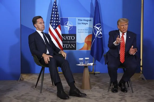 Ντόναλντ Τραμπ και Μαρκ Ρούτε