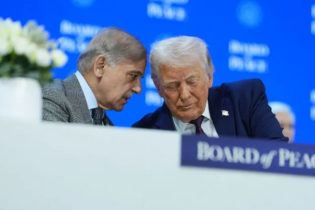 Ο πρωθυπουργός του Πακιστάν με τον Ντόναλντ Τραμπ