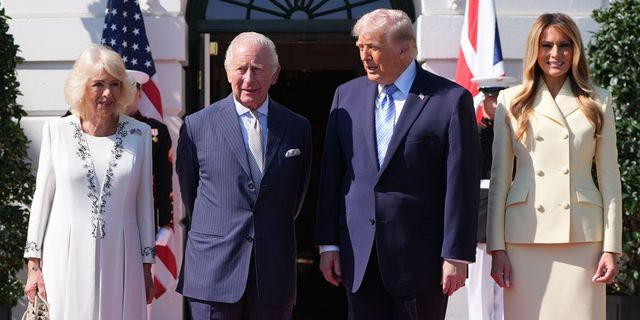 Στον Λευκό Οίκο ο Βασιλιάς Κάρολος, εν μέσω διπλωματικών τριβών με τις ΗΠΑ