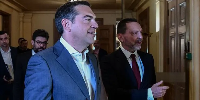 Αλέξης Τσίπρας και Γιάννης Στουρνάρας