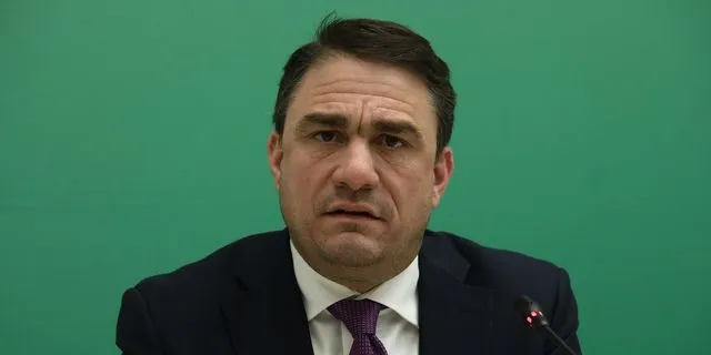 Ο εκπρόσωπος Τύπου του ΠΑΣΟΚ-Κινήματος Αλλαγής, Κώστας Τσουκαλάς