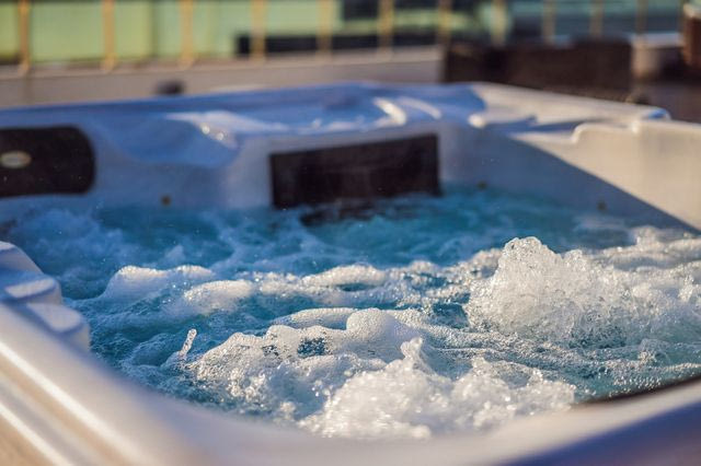 Ιταλία: Εγκεφαλικά νεκρό 12χρονο αγόρι που παγιδεύτηκε σε τζακούζι ξενοδοχείου