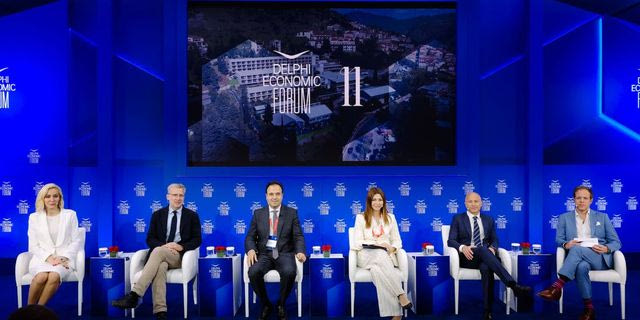Παιδιά online, αλλά με όρια: το νέο πλαίσιο προστασίας στον ψηφιακό κόσμο