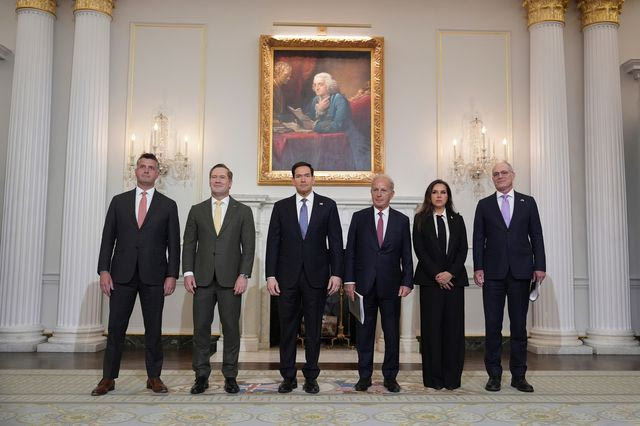 Ο Μάρκο Ρούμπιο με τους πρέσβεις ΗΠΑ, Λιβάνου, Ισραήλ