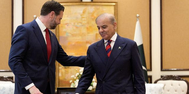 ΗΠΑ και Ιράν επιστρέφουν στο τραπέζι των διαπραγματεύσεων