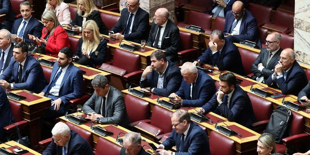 ΟΠΕΚΕΠΕ: Άρση ασυλίας για 13 βουλευτές της ΝΔ – Αναλυτικά η ψηφοφορία