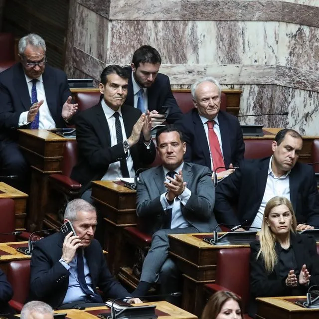 Άρση ασυλίας: Οι “αντάρτες” που δεν ήταν εκεί