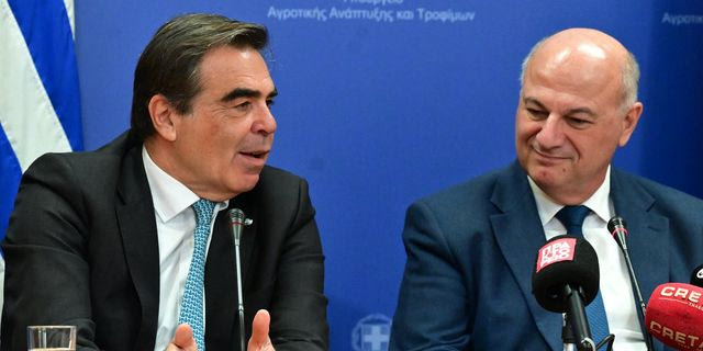 Τελετή παράδοσης - παραλαβής στο Υπουργείο Αγροτικής Ανάπτυξης και Τροφίμων. Σάββατο 4 Απριλίου 2026