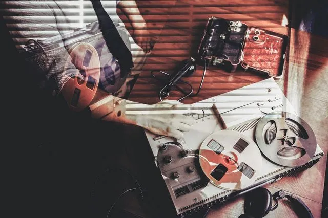 Υποκλοπές: Δημοκρατικό μέτωπο απέναντι στη συγκάλυψη