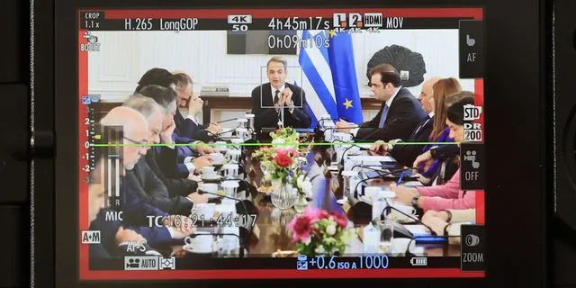 Κωδικός “σώστε το επιτελικό κράτος”