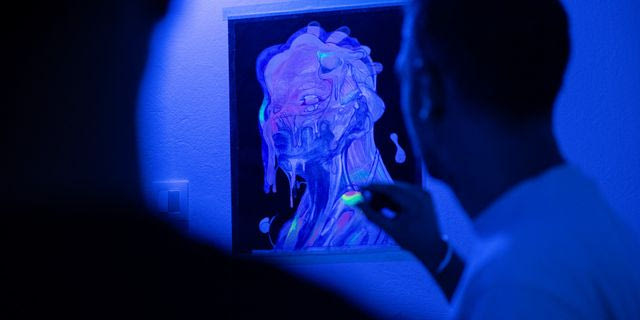 Κι έτσι ξαφνικά, η Αθήνα το 'ριξε στην τέχνη και τη ζωγραφική