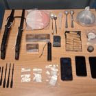 Χαλκίδα: Οπλα, ναρκωτικά και αρχαία στα χέρια της ΕΛΑΣ – 3 Συλλήψεις