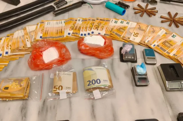 Περισσότερες από 130 αγοραπωλησίες ναρκωτικών έχουν διακριβωθεί για το κύκλωμα της Κρήτης