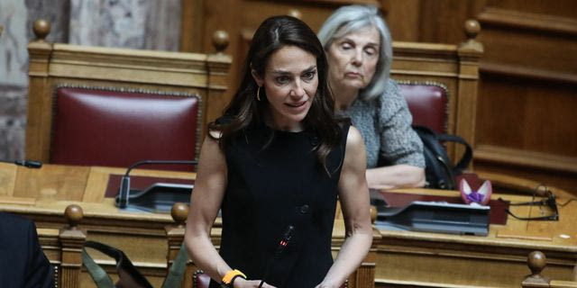Δόμνα Μιχαηλίδου: Κανείς δικαιούχος δεν θα απενταχθεί από το πρόγραμμα “Σπίτι μου ΙΙ”