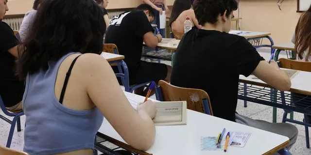 Οι απαντήσεις των θεμάτων σε Νεοελληνική Γλώσσα και Λογοτεχνία
