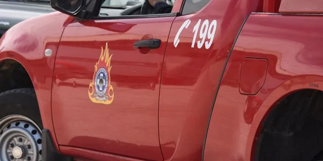 Θεσσαλονίκη: Φωτιά σε εν κινήσει αυτοκίνητο στο Δερβένι