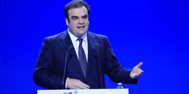 Πιερρακάκης: Οι μεγάλες παρατάξεις δεν νικούν όταν κοιτάζουν τον καθρέφτη τους