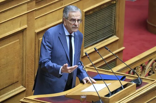 Σαμαράς σε Μητσοτάκη: Η Ελλάδα δεν είναι ιδιοκτησία σας