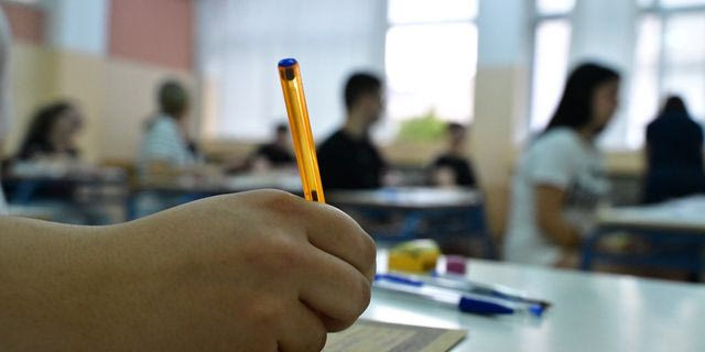 Πρεμιέρα σήμερα για τις Πανελλήνιες Εξετάσεις στα ΕΠΑΛ όλης της χώρας