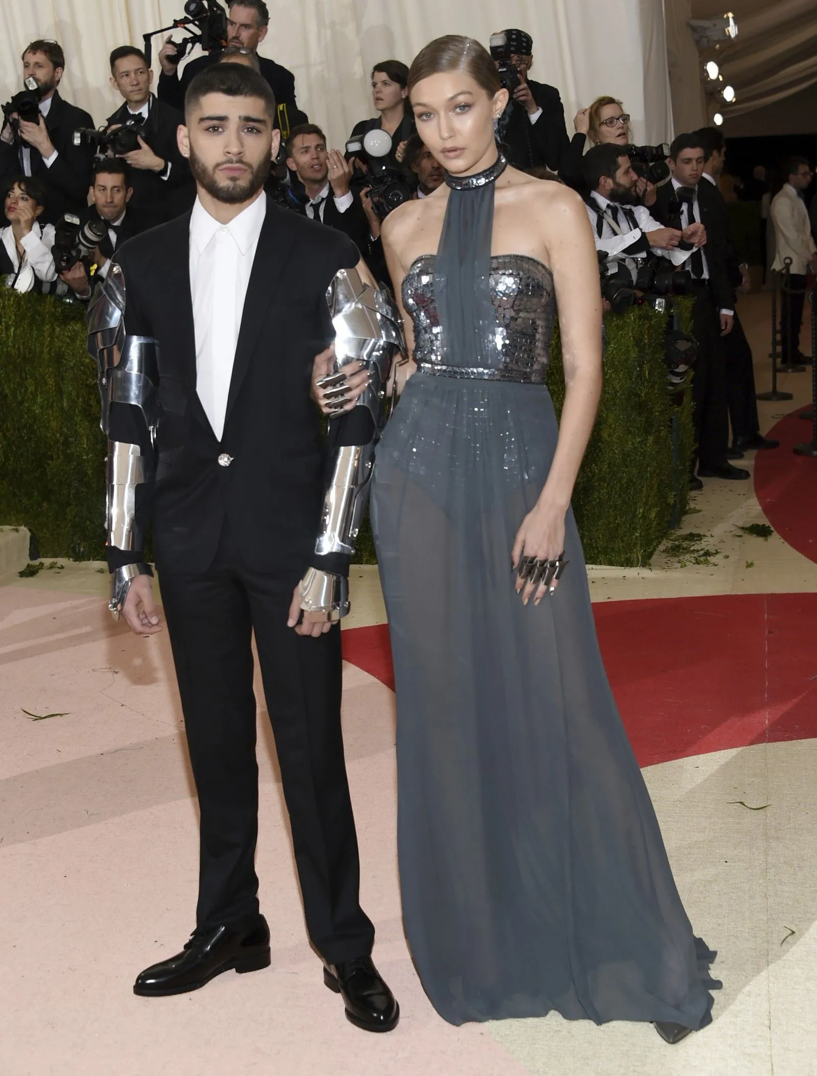 Ο Zayn Malik και η Gigi Hadid στο Met Gala