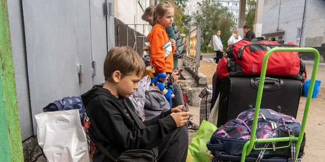 ΕΕ: Κυρώσεις κατά ατόμων και οντοτήτων για την βίαιη απέλαση παιδιών από την Ουκρανία στην Ρωσία