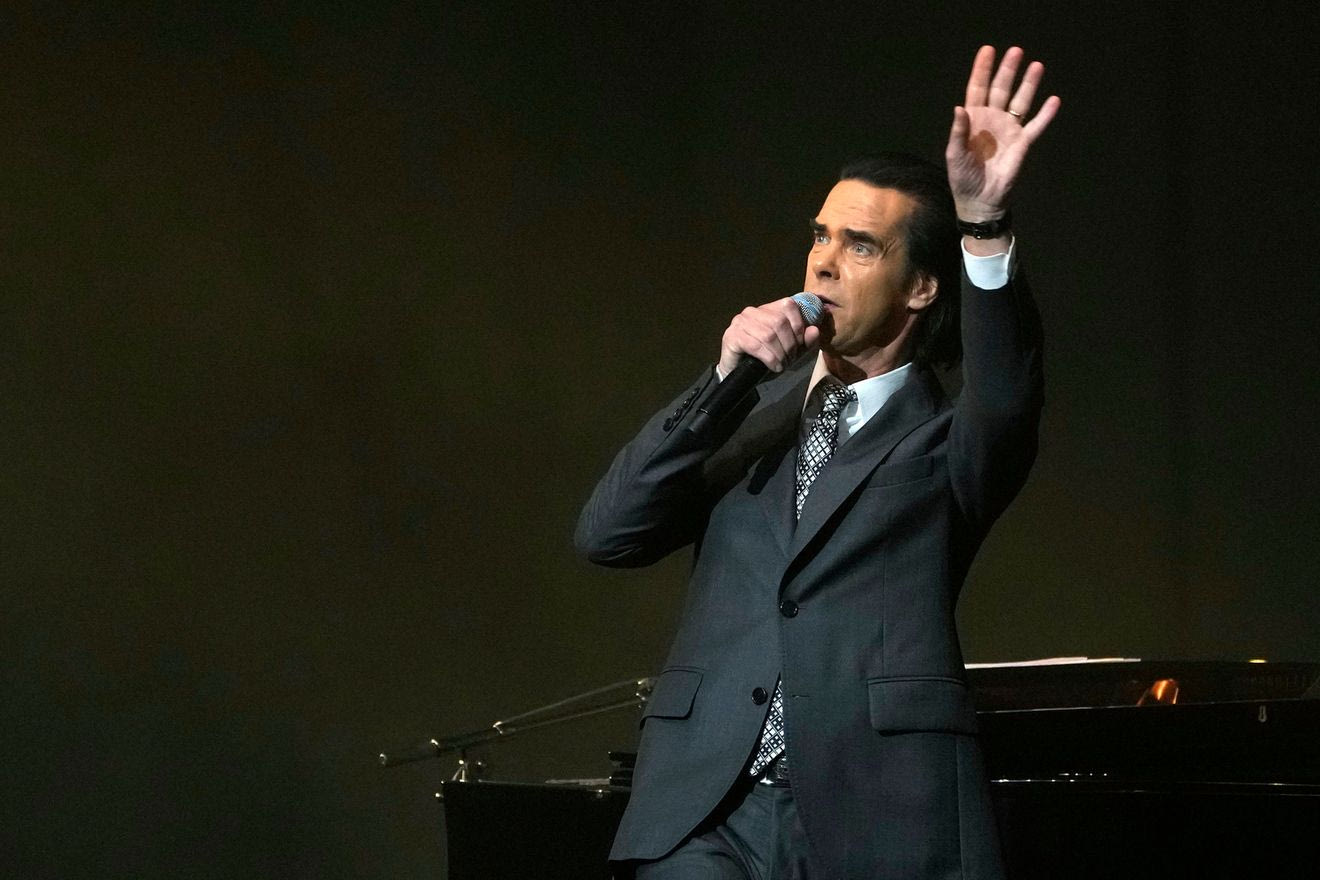 Ο Nick Cave στη σκηνή του Orpheum Theatre