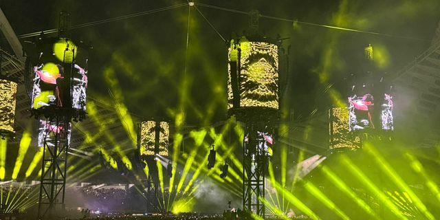 Metallica στο ΟΑΚΑ: “Ήρθαμε να γιορτάσουμε τη ζωή”