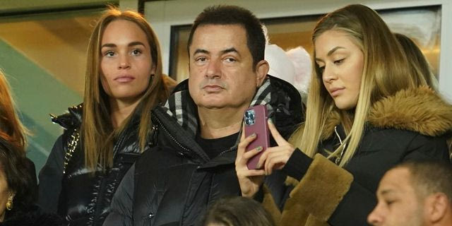 Ατζούν Ιλιτζαλί για τον τραυματισμό του παίκτη του Survivor: “Φεύγω επειγόντως για Αγιο Δομίνικο”