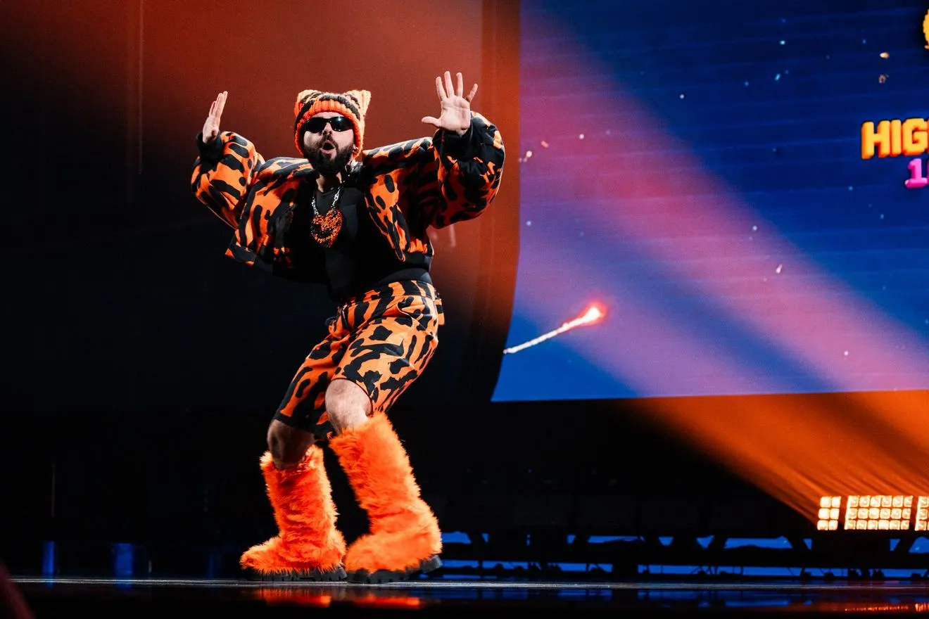 Ο Akylas στη σκηνή της Eurovision 2026