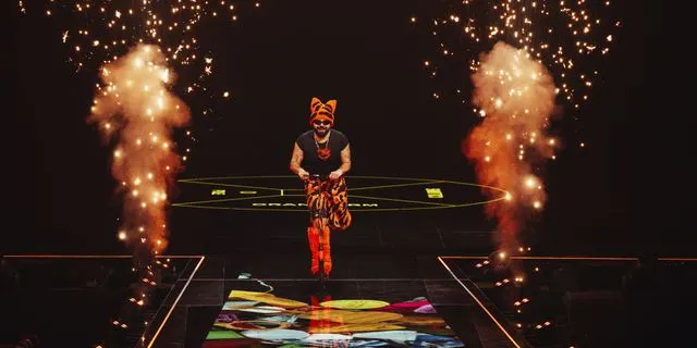 Ο Akylas στη σκηνή της Eurovision 2026