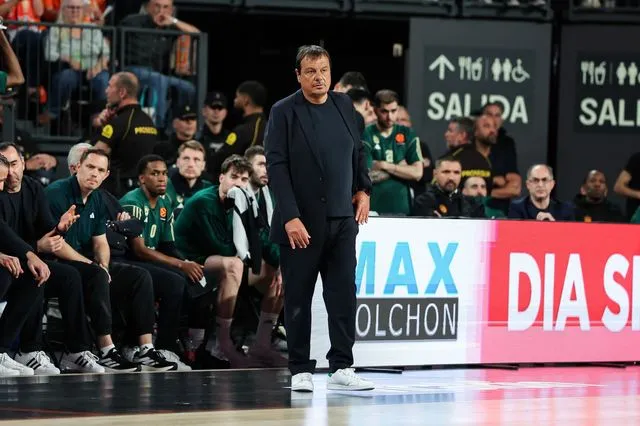 Παναθηναϊκός AKTOR: Το “one more, one more” του Αταμάν, πηγαίνοντας προς τα αποδυτήρια