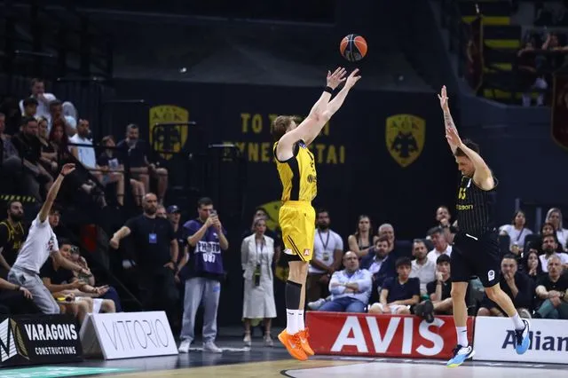 ΑΕΚ – Άρης Betsson 102-99: Η Ένωση θα αντιμετωπίσει τον Ολυμπιακό στα ημιτελικά της Stoiximan GBL