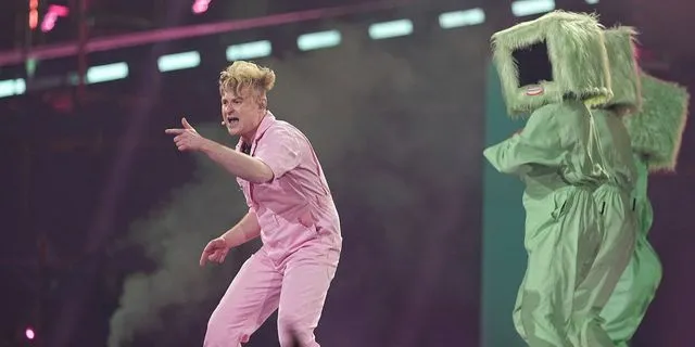 Τι κάνει τόσο λάθος η Βρετανία στη Eurovision και βγαίνει -σχεδόν πάντα- τελευταία;
