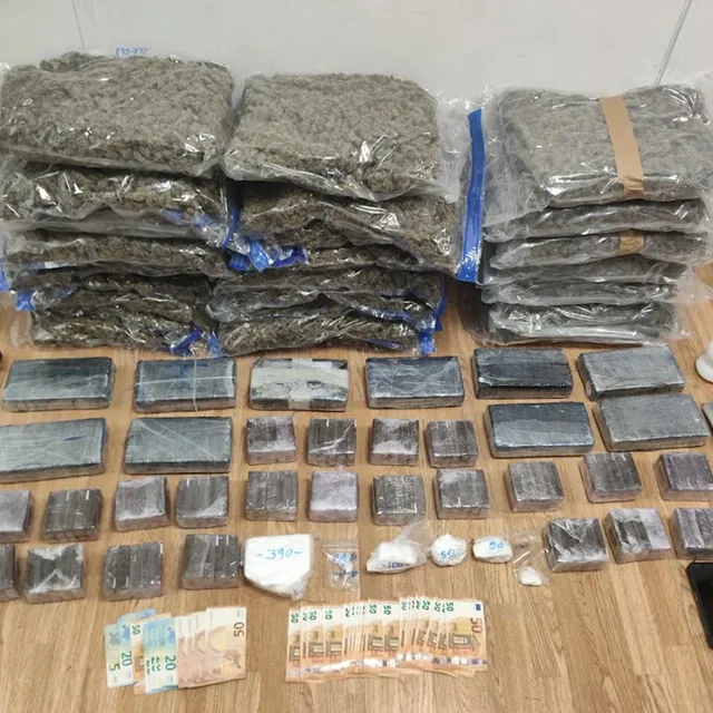 Διακινητές ναρκωτικών προμηθεύονταν από καρτέλ της Ισπανίας – Κατασχέθηκαν 11 κιλά κοκαΐνης και 38 κιλά κάνναβης