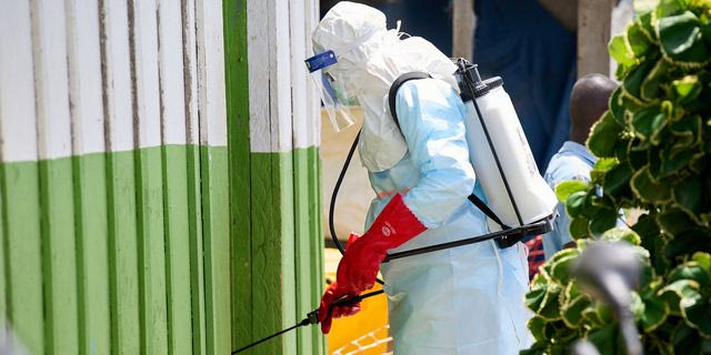 Έμπολα: Ιταλίδα γιατρός ήταν επαφή με ύποπτο κρούσμα – Γυρίζει από το Κονγκό