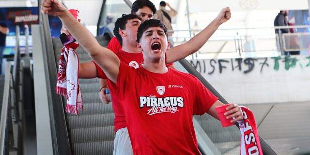Τελικός Final Four Euroleague: Απόβαση χιλιάδων οπαδών του Ολυμπιακού στo T-Center