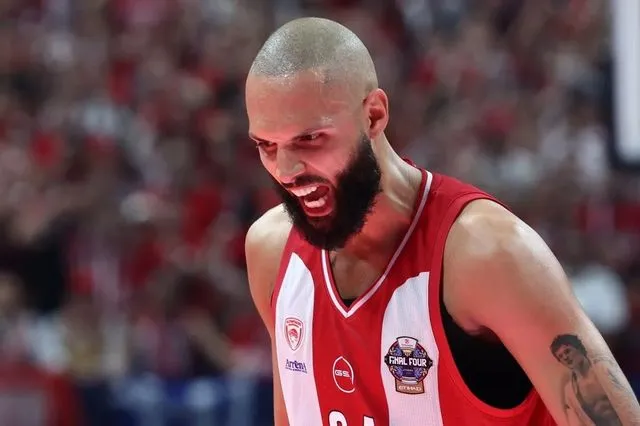 Final Four Euroleague: Όσα δεν έδειξαν οι κάμερες στην επιβλητική νίκη του Ολυμπιακού επί της Φενέρμπαχτσε