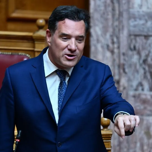 Γεωργιάδης καρφώνει ξανά Δένδια: “Κάποιοι θα πάνε και στη Σελήνη για να μην μιλήσουν”
