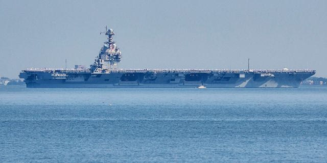 To αεροπλανοφόρο USS Gerald R. Ford