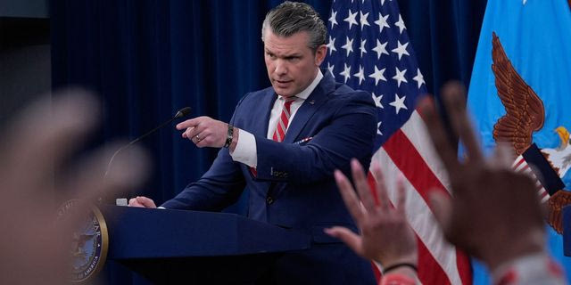 Χέγκσεθ: “Ο Τραμπ έχει το πάνω χέρι” – Η επιχείρηση Project Freedom θα μας ενισχύσει