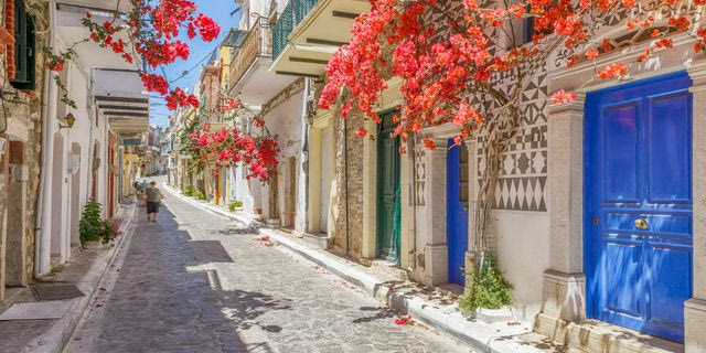 Ανοίγουν οι αιτήσεις για το “Chios Pass” και το “Kythira Pass”