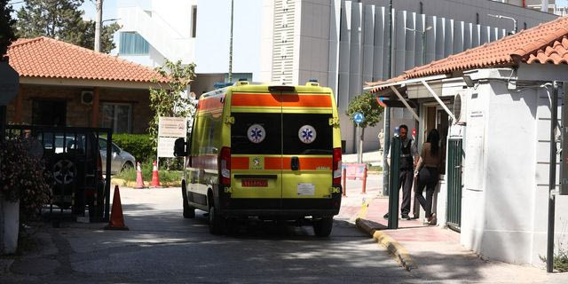 Τραγωδία στην Ηλιούπολη: Η κλειδωμένη πόρτα και οι μαρτυρίες για τις δύο 17χρονες
