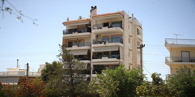 Τραγωδία στην Ηλιούπολη: Ώρες αγωνίας για τη 17χρονη – Τι λέει καθηγητής του σχολείου