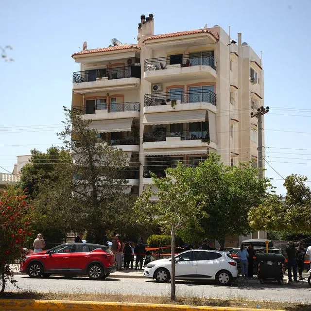 Ηλιούπολη: Μάχη για τη ζωή της δίνει η 17χρονη – Τα σενάρια που εξετάζονται