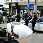 Καλλιθέα: “Έφαγε πόρτα” και γύρισε με UΖΙ – Πώς έγινε το αιματηρό περιστατικό
