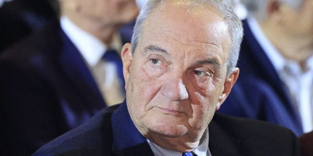 Η εύγλωττη σιωπή του Καραμανλή για το συνέδριο της ΝΔ