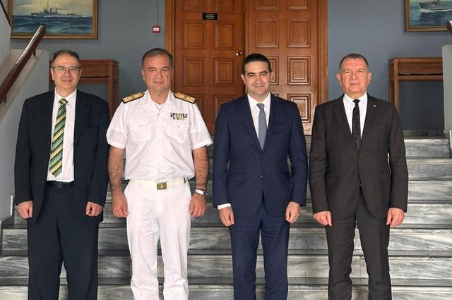 Κατρίνης από το Αρχηγείο Στόλου: “Η Ελλάδα δεν εκφοβίζεται, δεν κάνει εκπτώσεις στα κυριαρχικά της δικαιώματα”