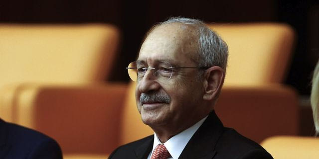 Κιλιτσντάρογλου: Πρώτη επίσημη εμφάνιση του δικαστικά διορισμένου προέδρου του CHP